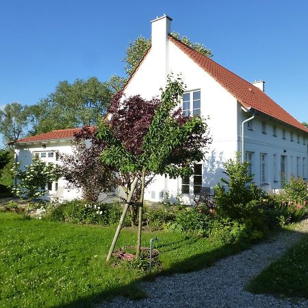 Traumhaftes Luxus-Ferienhaus Warnkenhagen  Luaran gambar
