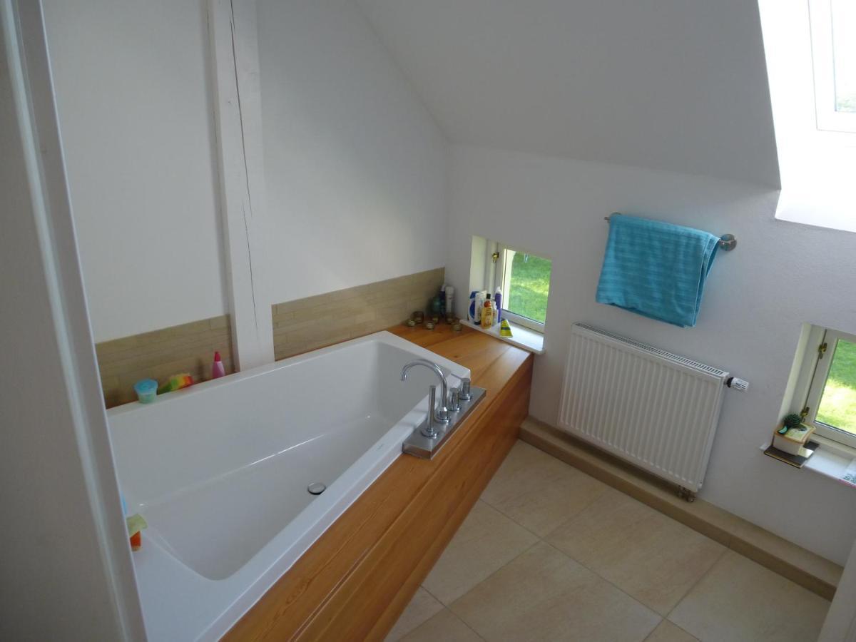 Traumhaftes Luxus-Ferienhaus Warnkenhagen  Luaran gambar
