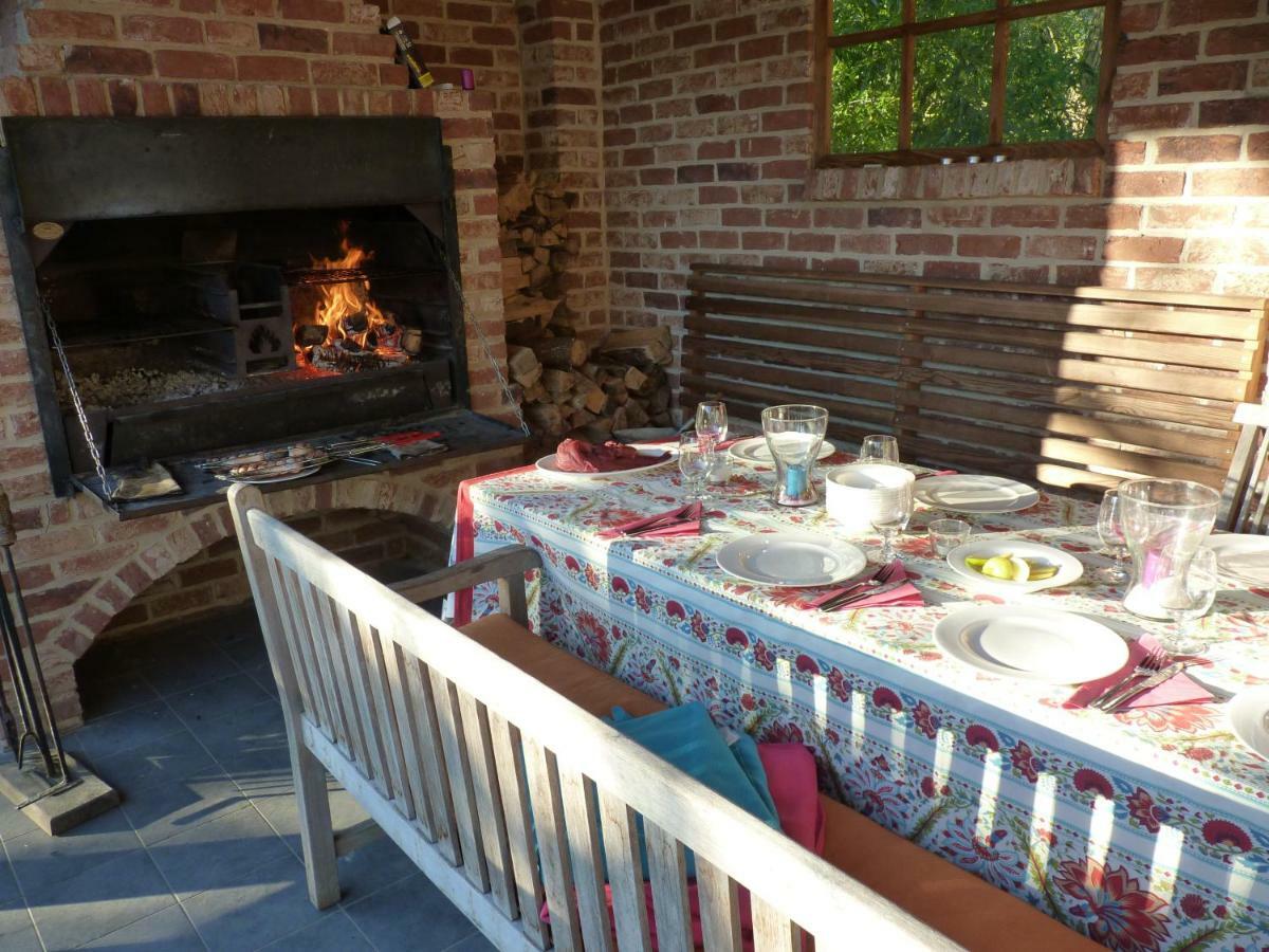 Traumhaftes Luxus-Ferienhaus Warnkenhagen  Luaran gambar